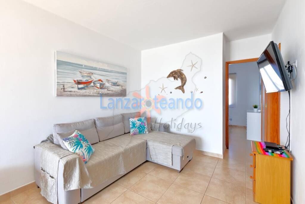 Vivienda Vacacional Dolphin Tías Extérieur photo